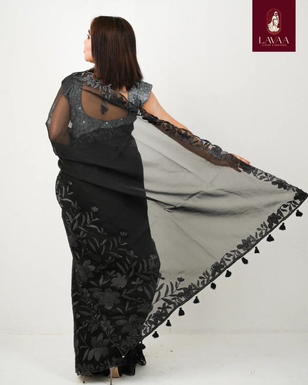Black Semi-Muslin Saree - Image 5